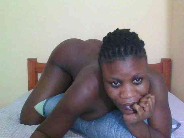 Babyrozzilah webcam