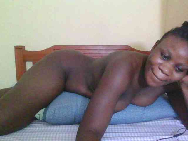 Babyrozzilah webcam