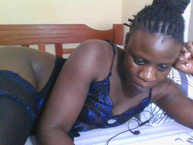 Babyrozzilah webcam