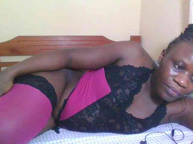 Babyrozzilah webcam