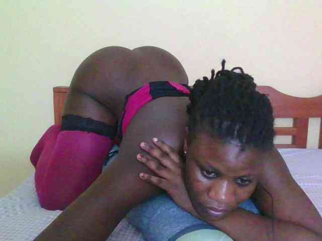 Babyrozzilah webcam