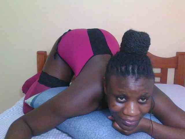Babyrozzilah webcam
