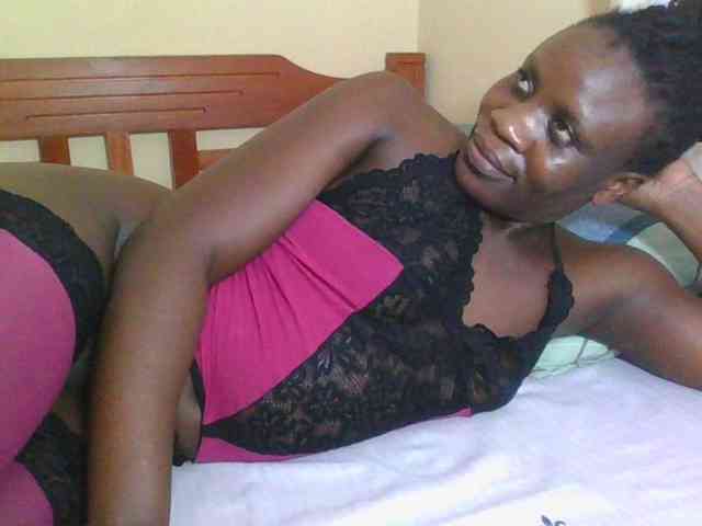 Babyrozzilah webcam