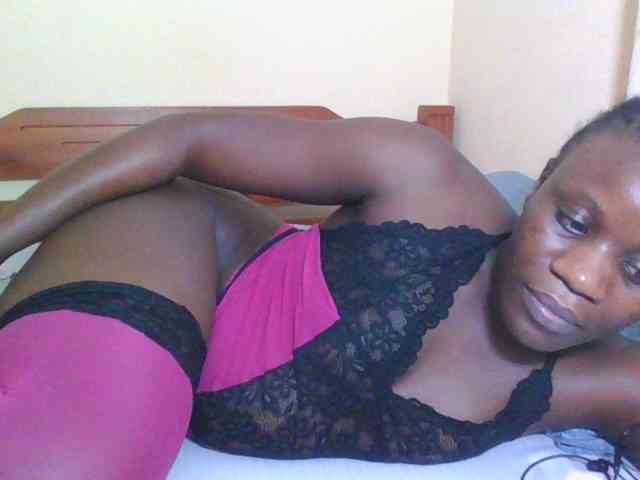 Babyrozzilah webcam