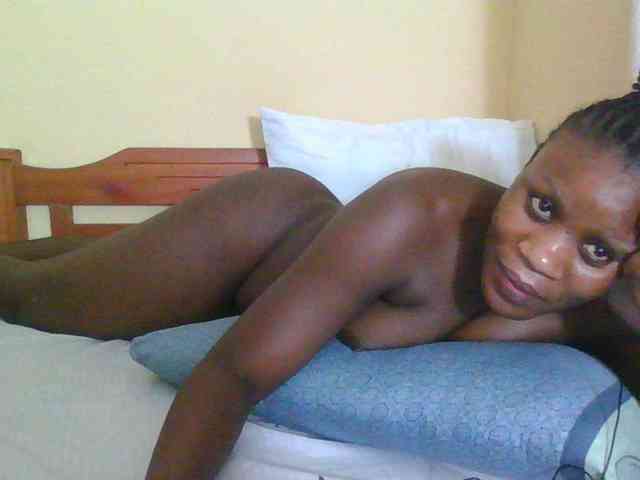 Babyrozzilah webcam