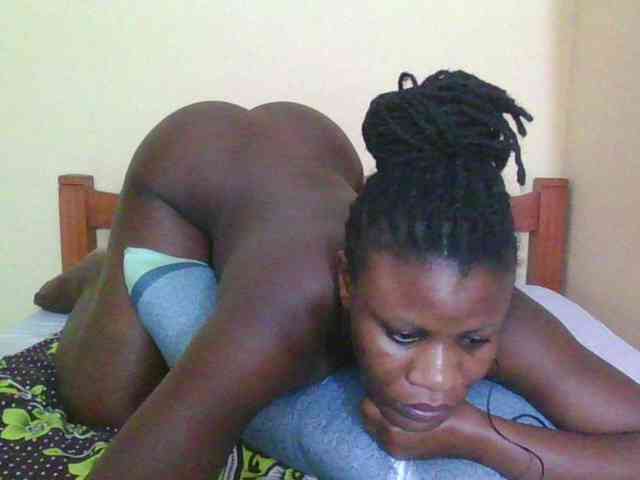 Babyrozzilah webcam
