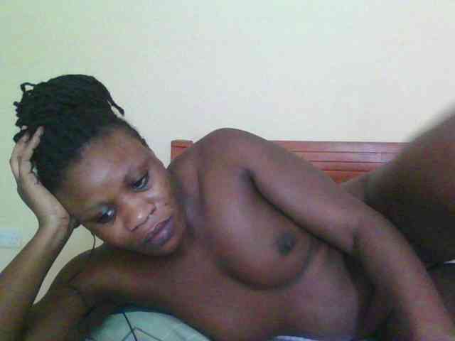Babyrozzilah webcam