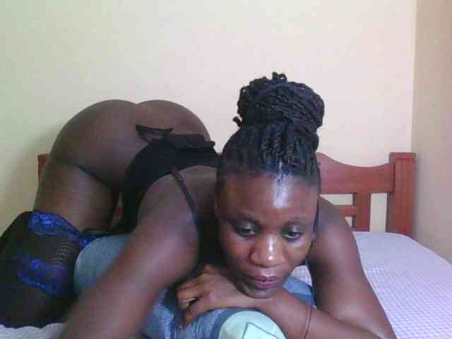 Babyrozzilah webcam