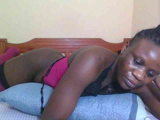 Babyrozzilah webcam