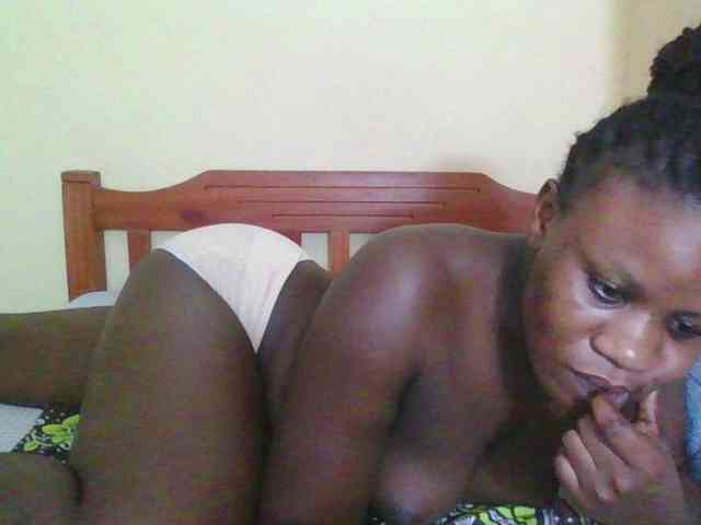 Babyrozzilah webcam