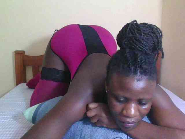 Babyrozzilah webcam