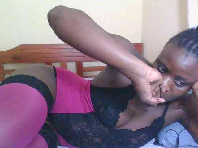 Babyrozzilah webcam