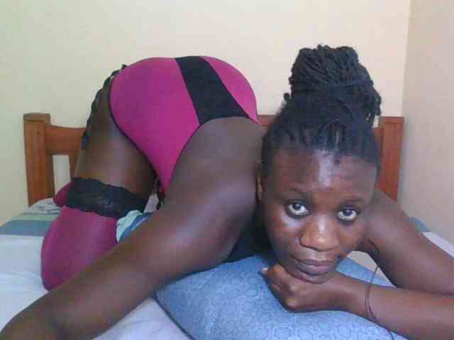 Babyrozzilah webcam