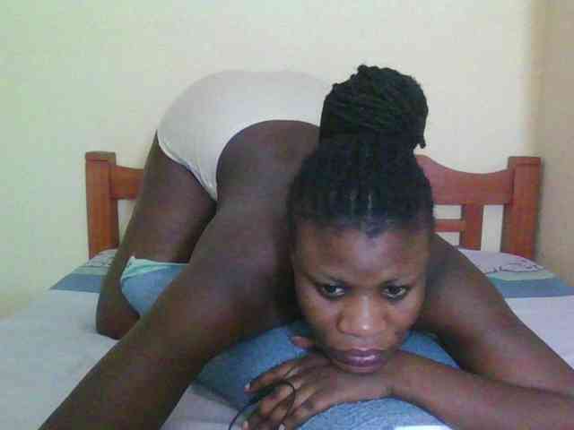 Babyrozzilah webcam