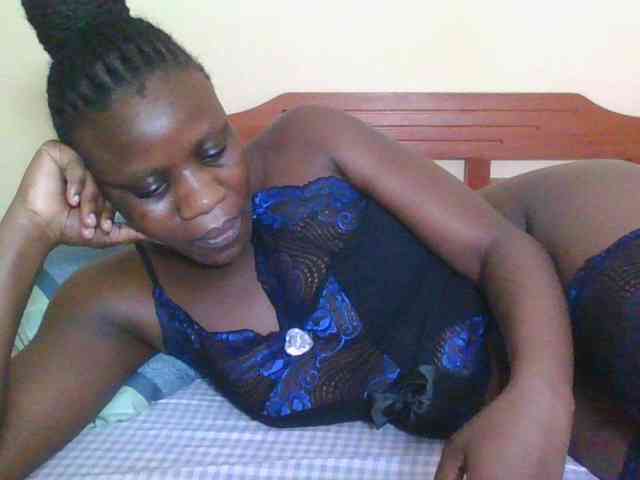 Babyrozzilah webcam