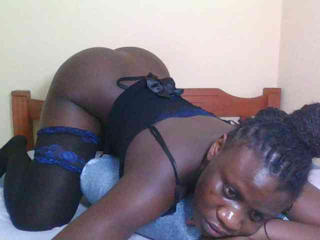 Babyrozzilah webcam