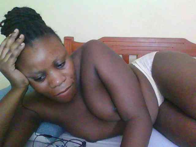 Babyrozzilah webcam