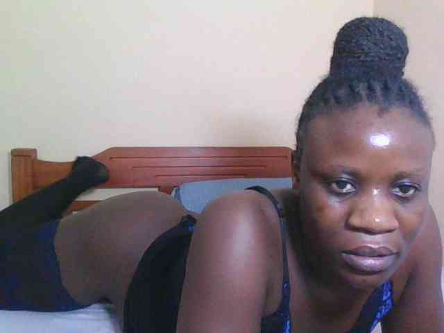 Babyrozzilah webcam