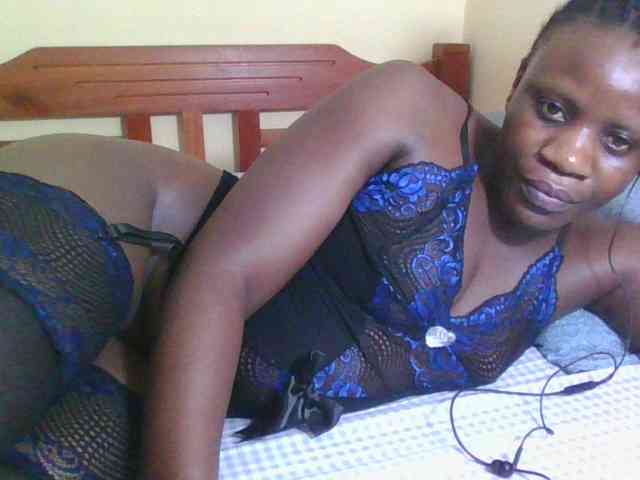 Babyrozzilah webcam