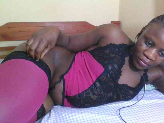 Babyrozzilah webcam