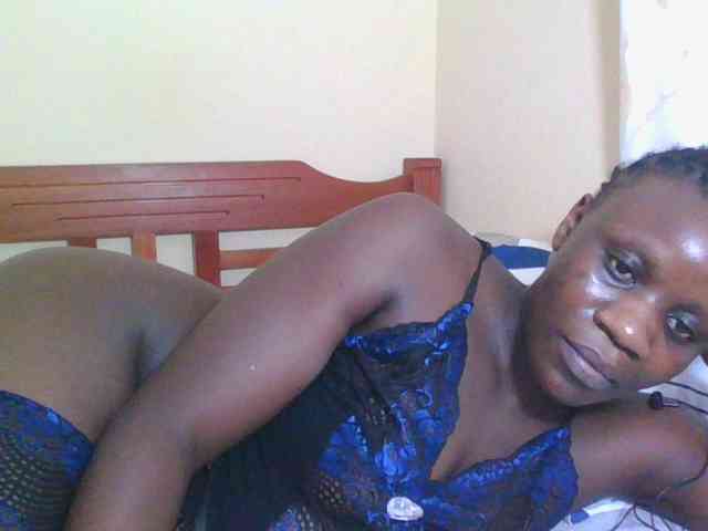 Babyrozzilah webcam