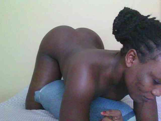 Babyrozzilah webcam