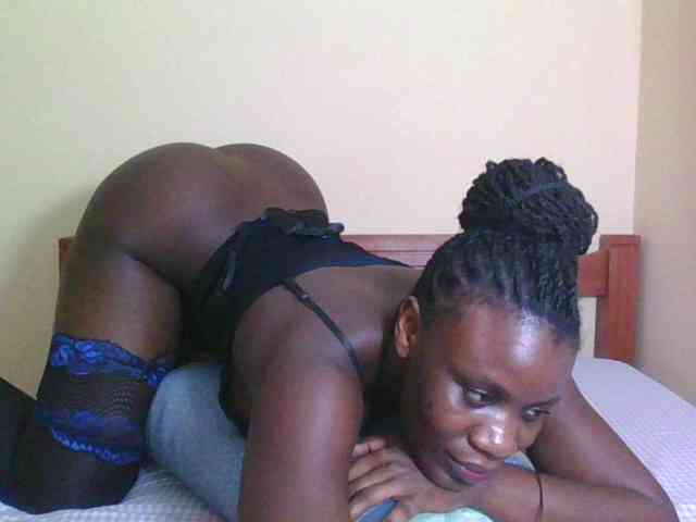 Babyrozzilah webcam
