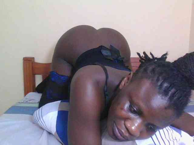 Babyrozzilah webcam
