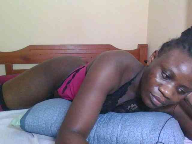 Babyrozzilah webcam