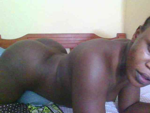 Babyrozzilah webcam