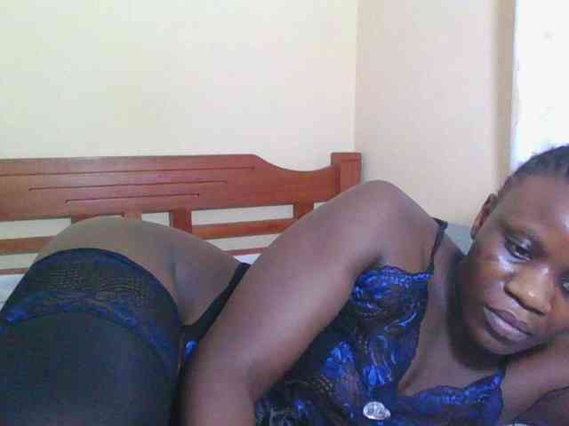 Babyrozzilah webcam