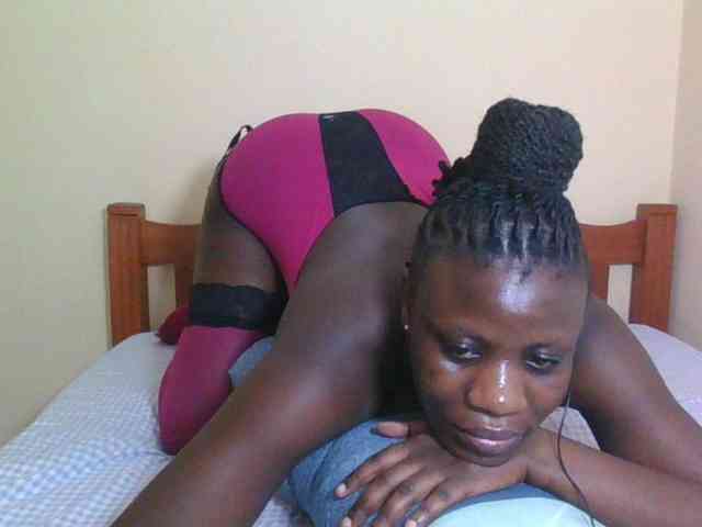 Babyrozzilah webcam