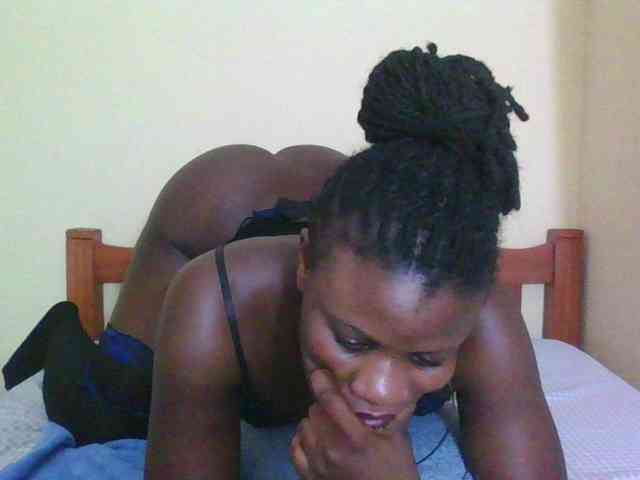 Babyrozzilah webcam