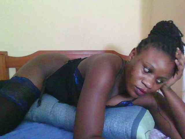 Babyrozzilah webcam