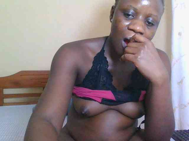 Babyrozzilah webcam