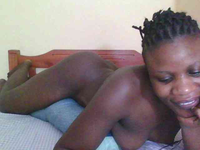 Babyrozzilah webcam