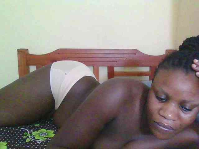 Babyrozzilah webcam