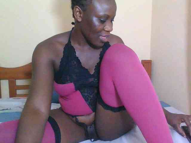 Babyrozzilah webcam
