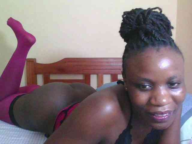 Babyrozzilah webcam