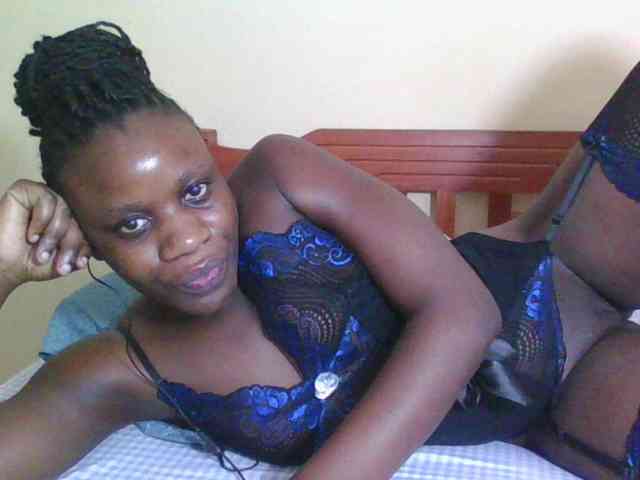 Babyrozzilah webcam
