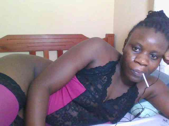 Babyrozzilah webcam