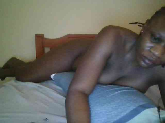 Babyrozzilah webcam