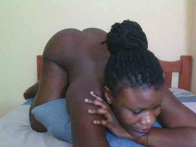 Babyrozzilah webcam
