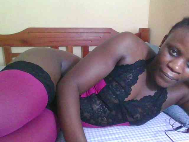 Babyrozzilah webcam