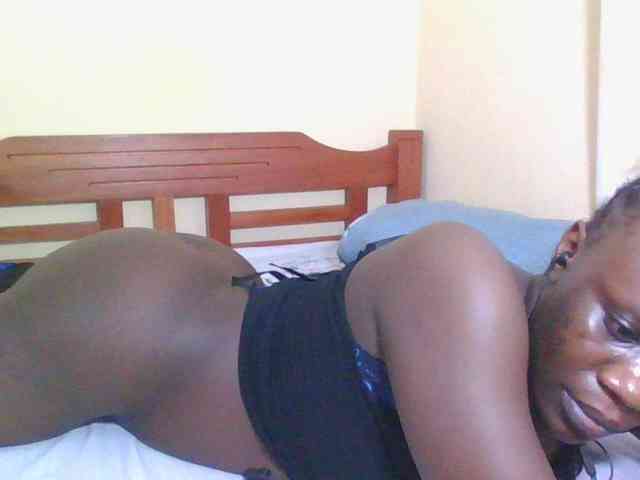 Babyrozzilah webcam