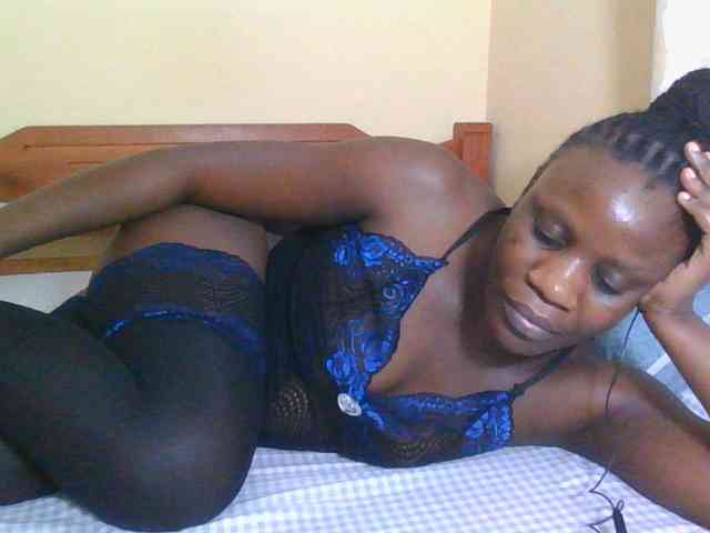 Babyrozzilah webcam