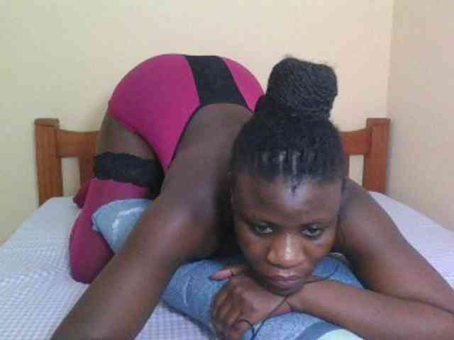 Babyrozzilah webcam