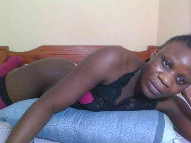 Babyrozzilah webcam