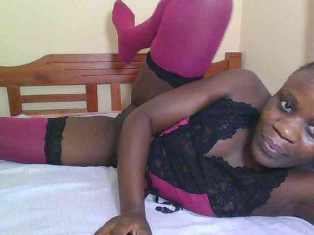 Babyrozzilah webcam