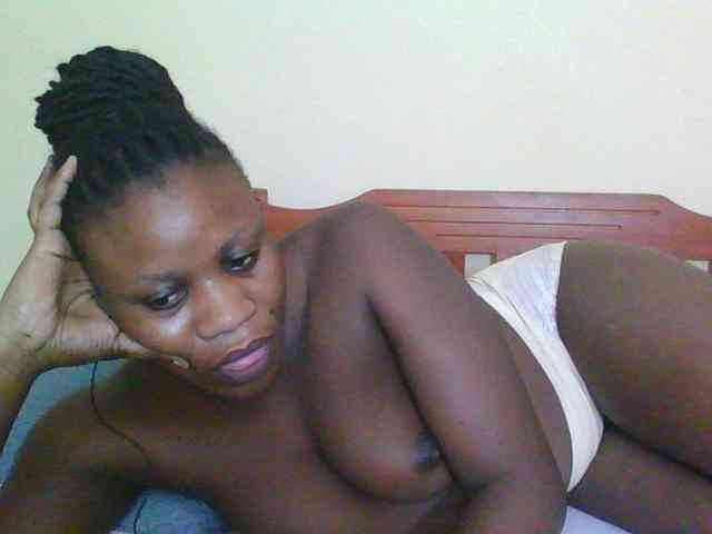 Babyrozzilah webcam